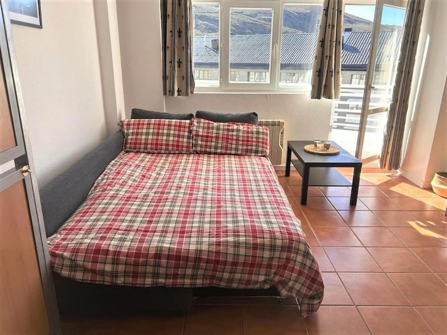 Little Rest Montblanc 6 Pax Personas Wifi Garaje Plaza Pradollano Monachil Exterior foto