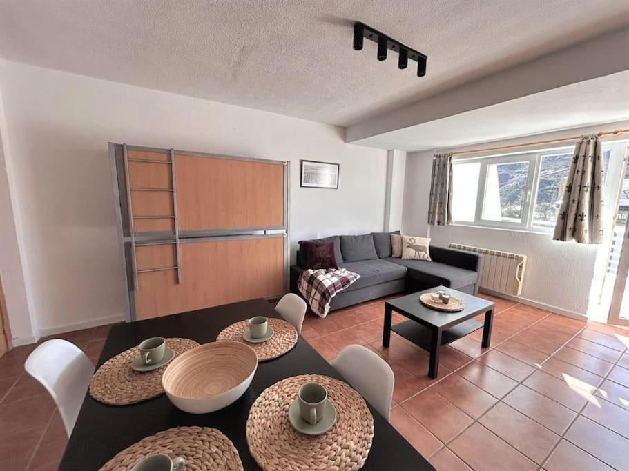 Little Rest Montblanc 6 Pax Personas Wifi Garaje Plaza Pradollano Monachil Exterior foto