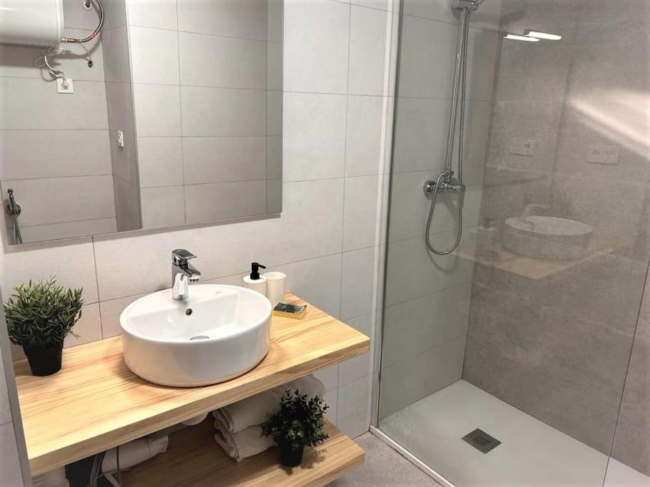 Little Rest Montblanc 6 Pax Personas Wifi Garaje Plaza Pradollano Monachil Exterior foto